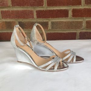 Jewel Badgley Mischka Wedges